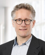 Mann mit Brille