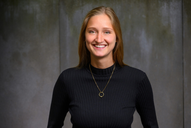 Dr. Leonie Alatassi 
