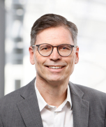 Uwe Elsholz Uwe Elsholz
