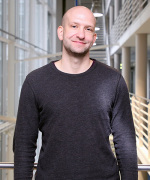 Dr. Eik Gädeke Dr. Eik Gädeke