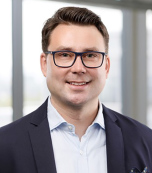 Prof. Dr. Christian Beecks Prof. Dr. Christian Beecks