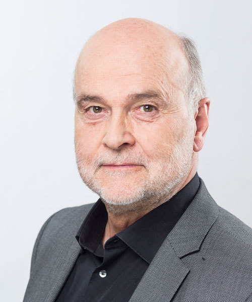 Porträt von Prof. Dr. Dieter Timmermann