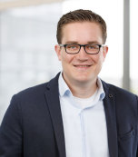 Dr. Len Ole Schäfer Dr. Len Ole Schäfer