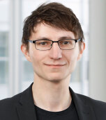 Dr. Eryk Noji Dr. Eryk Noji