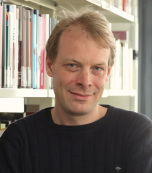 Dr. Lasse Wichert
