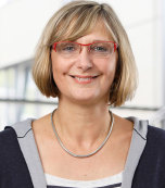 PD Dr. Eva Ochs PD Dr. Eva Ochs