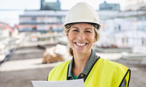 Studentin im Beruf als Architektin