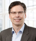 Prof. Dr. Uwe Elsholz
