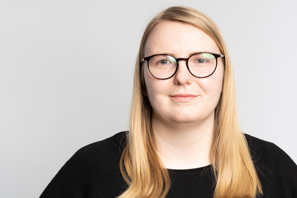 
                            Lena Giesen
                        