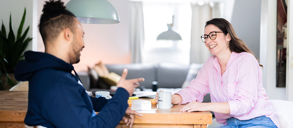 Zwei-studieninteressierte-js