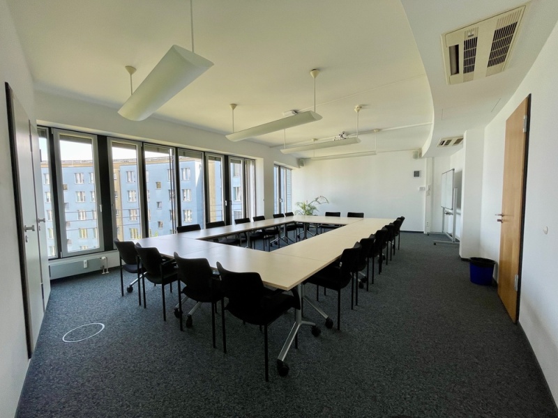 Raum Kaiserdom am Campus Frankfurt Fernuni Hagen