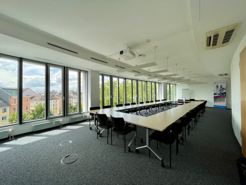 Raum Paulskirche am Campus Frankfurt Fernuni Hagen