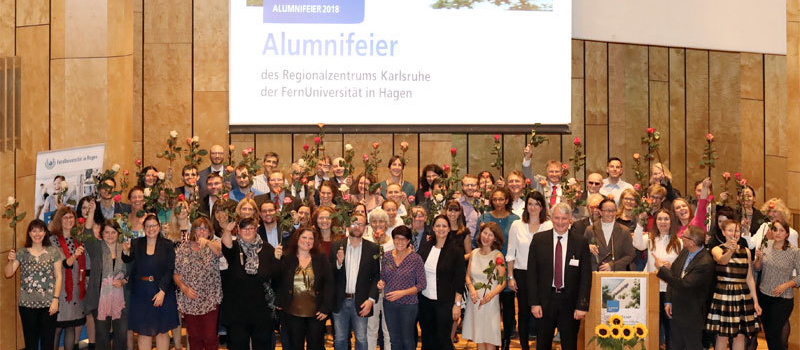 Gruppenbild mit den Alumni des Campus Karlsruhe 2018