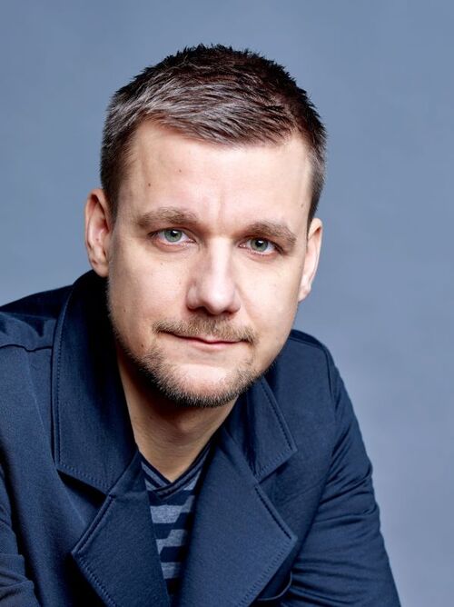 Autorenfoto Tobias Schlegl