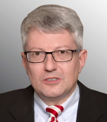 Dr. Roland Felkai