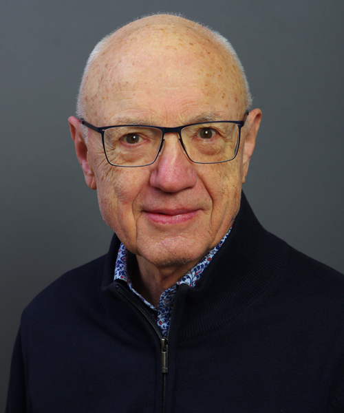 
                            Prof. Klaus Anderseck
                        