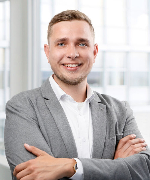 
                            Web-sören Ahlfs Hw 9876
                        