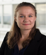 Dr. Eva Lexutt (Lehrstuhlvertretung) Dr. Eva Lexutt (Lehrstuhlvertretung)