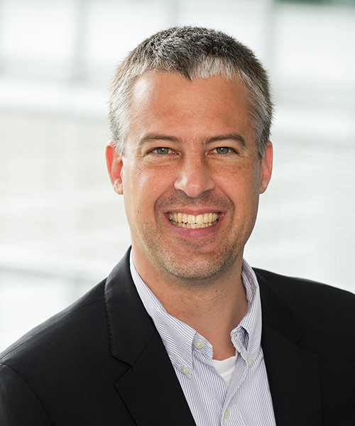 Prof. Dr. Stefan Smolnik