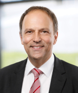 Prof. Dr. Sebastian Kubis, LL.M. (Illinois)